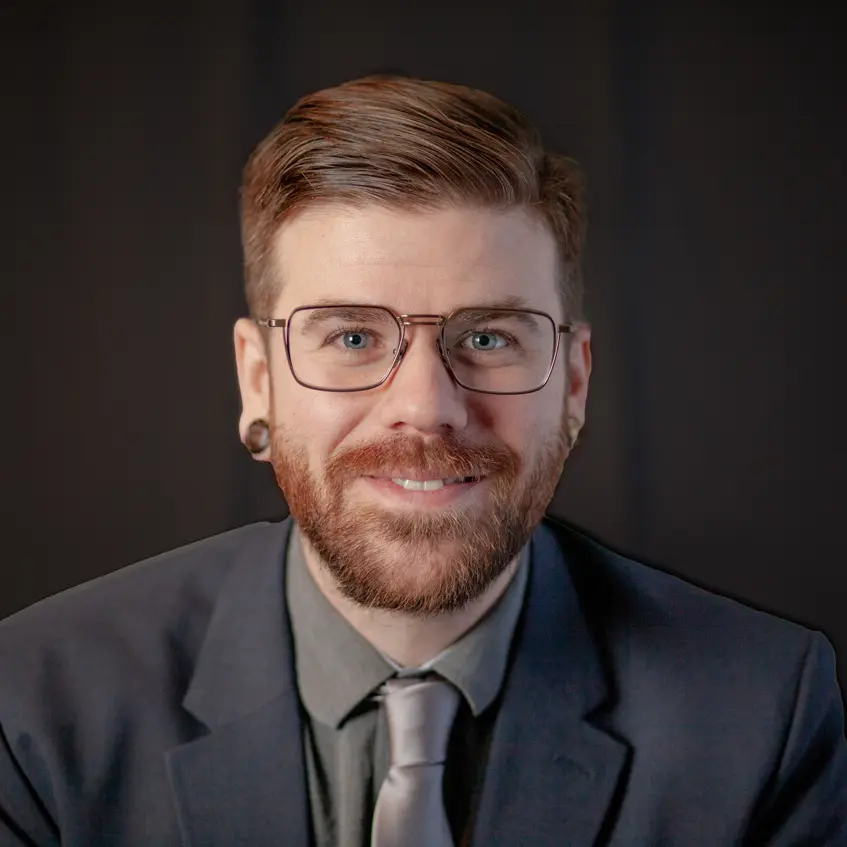 JARRETT-headshot.jpg